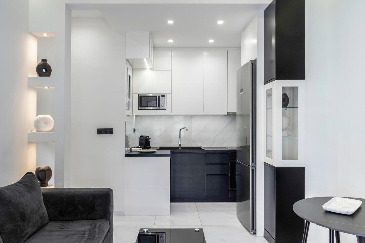 Central 2Br Apartment In The Heart Of Athen Eksteriør bilde